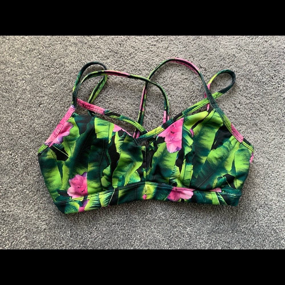 Betsy Johnson Performance tropical athletic bra